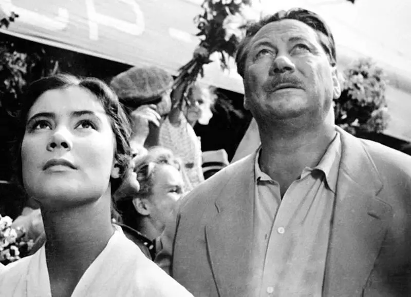 Фильм Летят журавли снятый в 1957 году Михаилом Калатозовым по пьесе Виктора - фото 11
