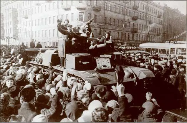 Возвращение танкистов с победой в Ленинград Пшенников командующий 142й - фото 138