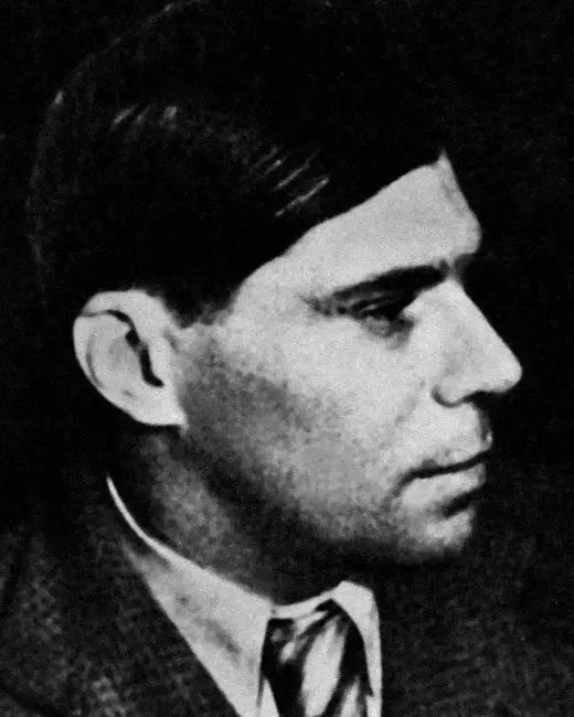Владимир Яхонтов 1930е гг Яхонтов не чтец не истолкователь текста Он - фото 72