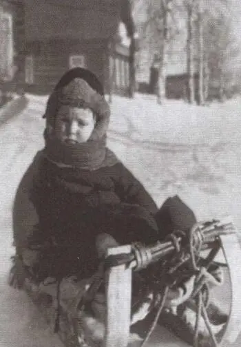 В Череповце 1942 г Дом Мурузи где находились полторы комнаты Бродского - фото 6