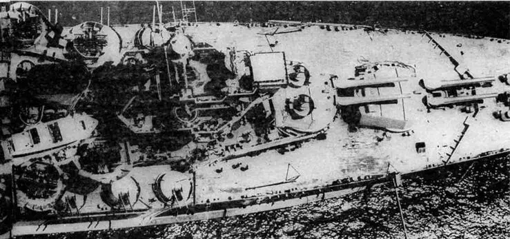 Линейный корабль Куин Элизабет на ремонте в США Июнь 1943 г 27 июля 1944 г - фото 99