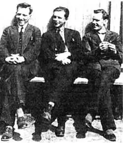Рис 44 Лауреаты Сталинской премии 1941 г по радиолокации Ю Б Козарев П - фото 34