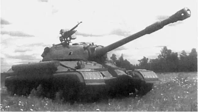 37 Тяжелый танк Т10Б общий вид кадр учебного кинофильма 38 Тяжелый - фото 40