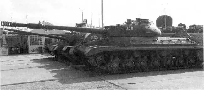 54 Тяжелый танк Т10М вид слева Историко культурный комплекс Линия - фото 57