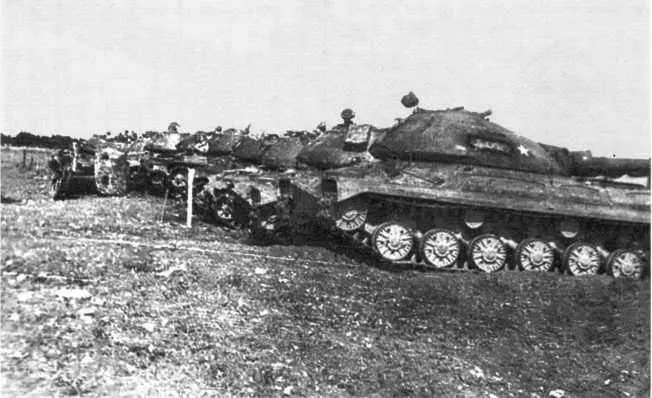 66 Танки Т10М из состава 30го отдельного танкового батальона ГСВГ на - фото 69