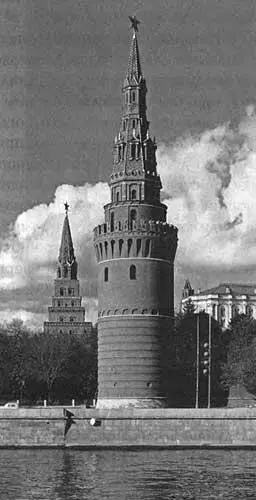 Рис 248 Водовзводная башня Московского Кремля Взято из 549 с 17 илл - фото 182