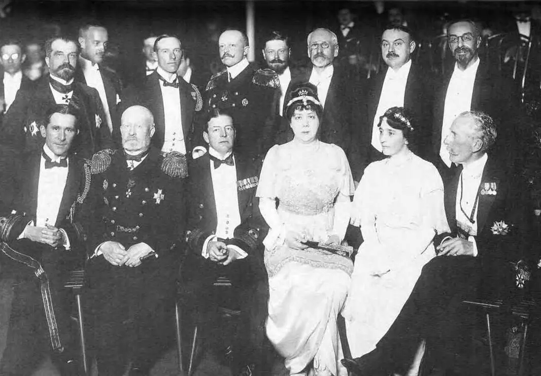 Дэвид Битти во время визита в Кронштадт Июнь 1914 г Линейный крейсер - фото 15