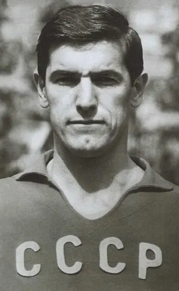 Валерий Воронин Чемпионат мира в Англии СССР Венгрия 21 Слева направо - фото 51