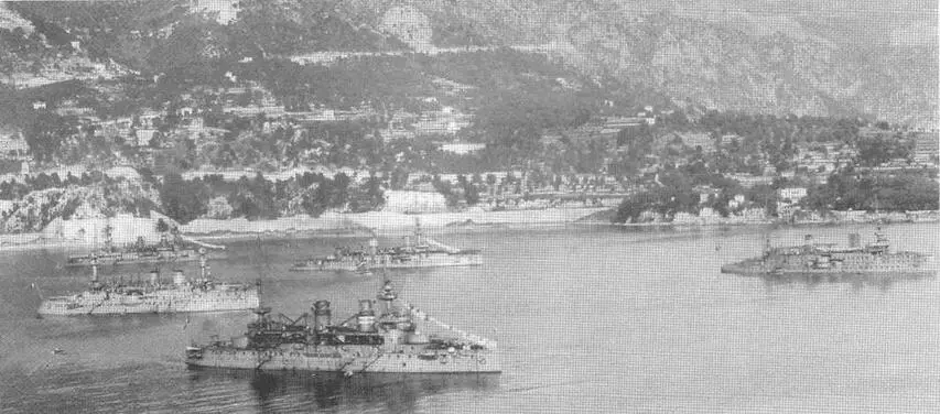 Французская эскадра на рейде Вильфранш Декабрь 1912 г Карно в 1913 г - фото 104