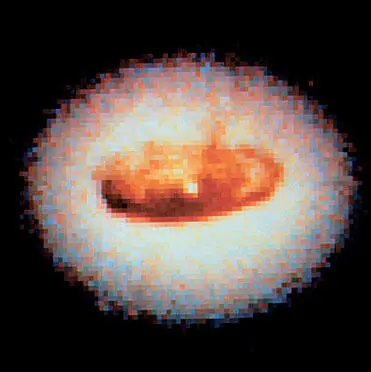 Центр галактики NGC 4261 см предыдущую страницу Чёрную дыру окружает диск - фото 175