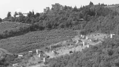 Крымскотатарский поселок в районе Гурзуфа Джемилев он уже 23 года - фото 31