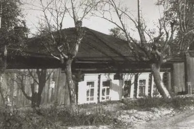 Дом в Томске где жили Сергей Николаевич и Ирина Алексеевна Фото Д И - фото 32