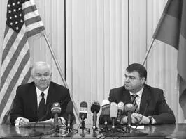 Министры обороны РФ и США Анатолий Сердюков и Роберт Гейтс на переговорах в - фото 55
