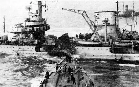 Лейпциг после столкновения с Принцем Ойгеном Балтийское море 14 октября - фото 107