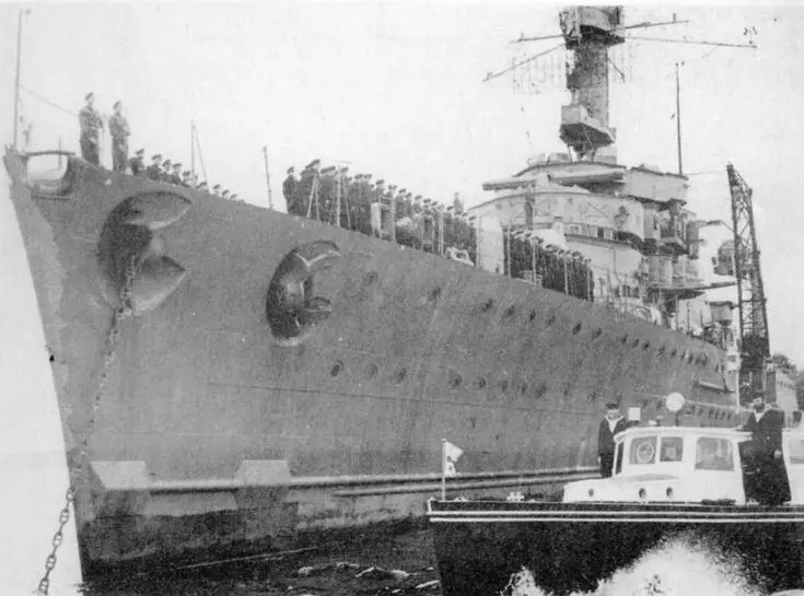 Лейпциг после столкновения с Принцем Ойгеном Балтийское море 14 октября - фото 109