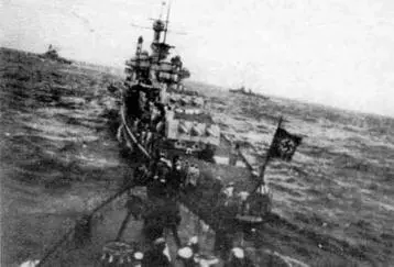Лейпциг и броненосный корабль Дойчланд в Атлантике 1939 г После налетов - фото 23
