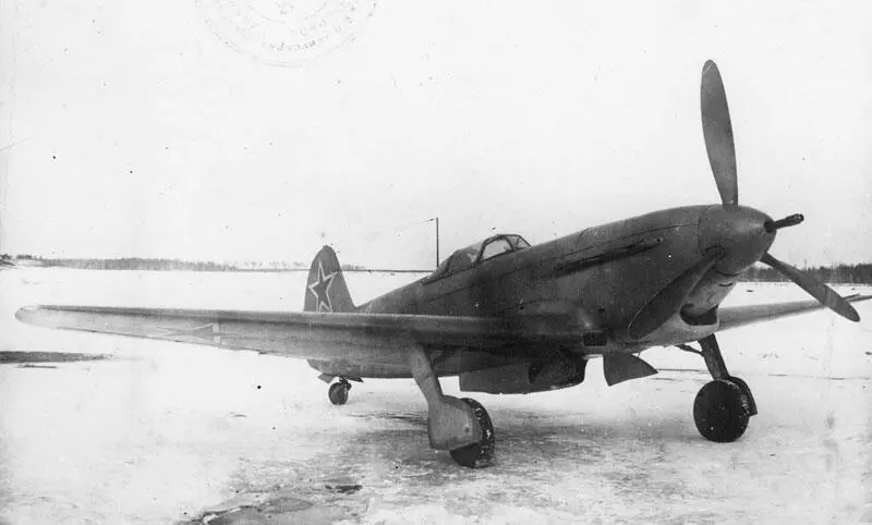 Самолет Як9К с пушкой калибром 45 мм и двигателем М105ПФ Истребитель Як9 - фото 147