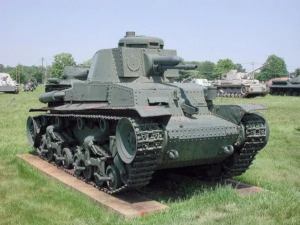 LT vz35 Легкий чешский танк Год выпуска 19361940 Выпущено минимум 424 - фото 14