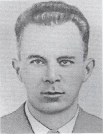 ЛП Василевский командир Мадридского интернационального - фото 25