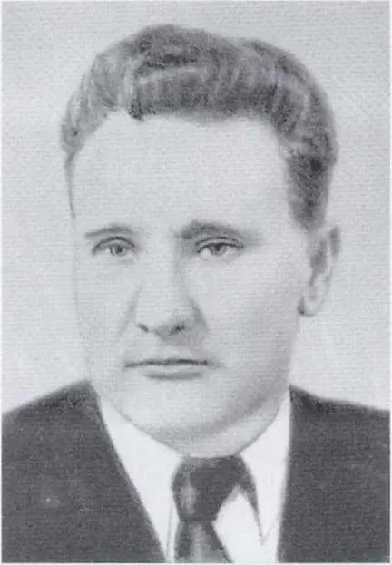П И Гудимович ЕД Модржинская Б А Рыбкин резидент внешней разведки в - фото 39
