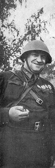 Писатель Владимир Петрович Ставский на Калининском фронте Осень 1943 года - фото 51