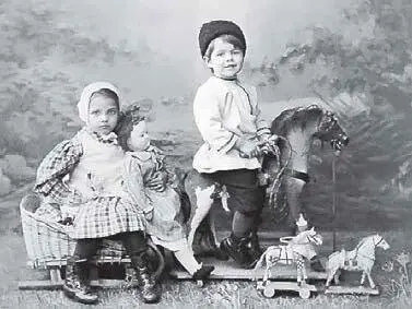 Илл 128 Совместная игра в куклы в детстве нередко является весомым аргументом - фото 186