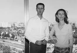 Президент Сирии Башар Асад с супругой Асмой 16 июня 2012 года военные планы - фото 85