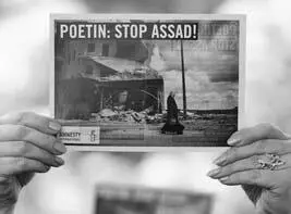 Были случаи в начале волнений когда они атаковали больницы и забирали кровь - фото 106