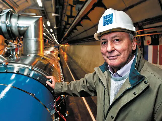 Лин Эванс человек который построил БАК CERN Фотография ЦЕРНа и БАКа с - фото 53