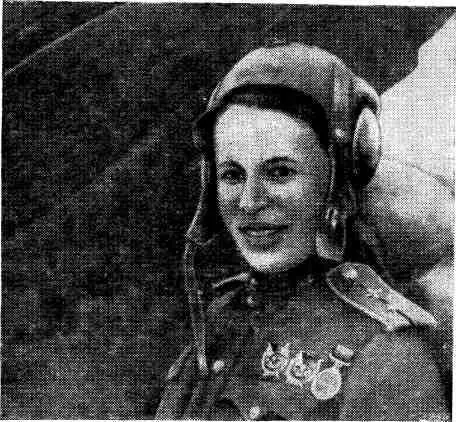 Анна Егорова снимок военных лет А сколько раз приходилось спасаться - фото 8