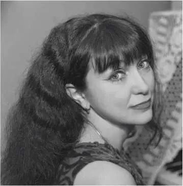 Родилась в Севастополе в 1966 году уже много лет живет в Карелии По - фото 4