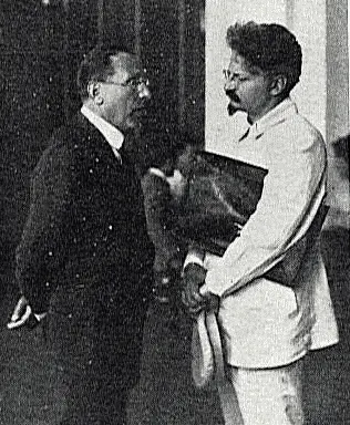 1924 год 1930е годы Конечно светлая одежда не является частью стиля - фото 70