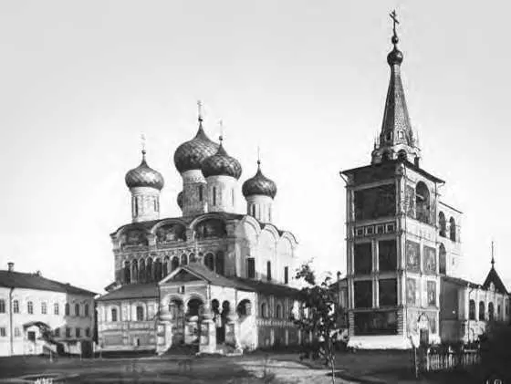 Ипатьевский монастырь Сам юный Михаил и мать его инокиня Марфа прожили два - фото 29