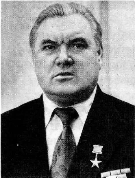 Коблицкий К А родился в г Балаково Саратовской области В 1948 г окончил - фото 116