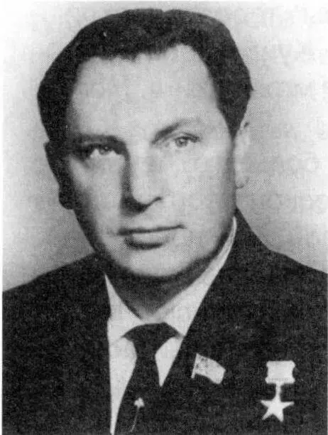 Семёнов Н А родился в с Мокша БольшеГлушицкого района Куйбышевской области - фото 204