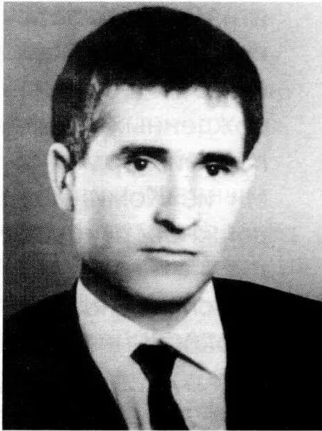 Чикарев В К родился в с Анаево ЗубовоПолянского района Мордовская АССР - фото 257