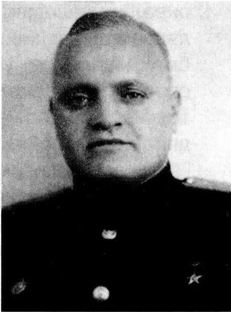 Эсакия Н М родился в г Поти Грузия В 1931 г окончил Тбилисский - фото 267