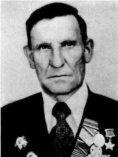 Басков М Н родился в г Красноярске в семье рабочего Окончив начальную - фото 282