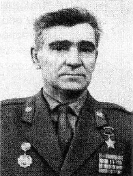 Кулешов В И родился в с Верхняя Гайворонка Советского Косторенского района - фото 290