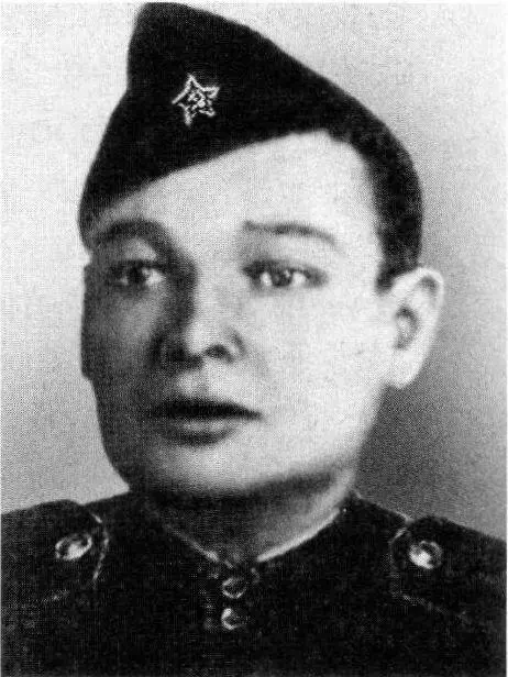 Медведев Н Я родился в с МашковоСурена Тамбовской области в крестьянской - фото 295