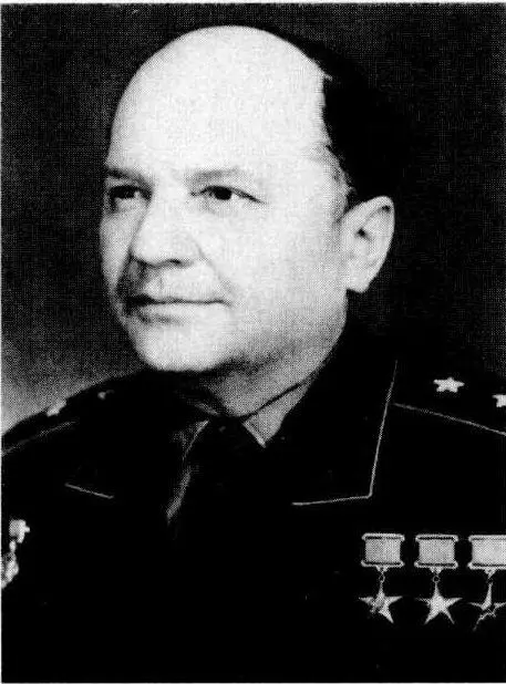 Духов Н Л родился в с Веприк Полтавской области в семье фельдшера С 1928 г - фото 84