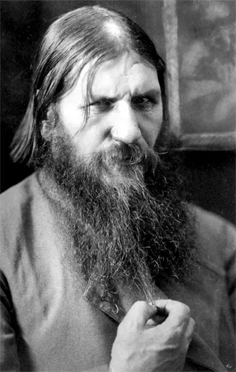Святой черт Всю дорогу Григорий болтал мне обо всем что было интересного в - фото 4