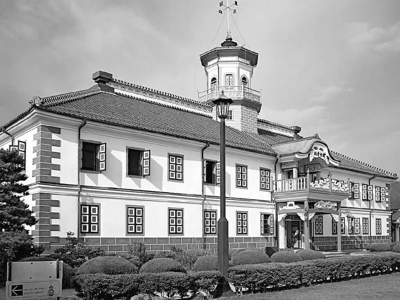 Школа Кайти старейшая начальная школа в Японии Располагалась в городе - фото 31