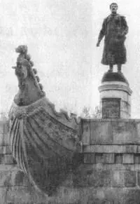 Рис 25 Памятник Афанасию Никитину в Твери События свидетелем и участником - фото 25