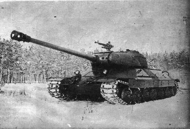 Танк ИС6 с механической трансмиссией во время испытаний Фото из коллекции - фото 41