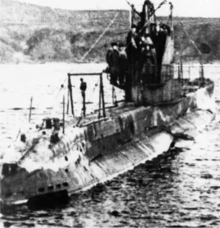 Щ118 была поставлена в ремонт на заводе 199 Ремонт подводной лодки - фото 167