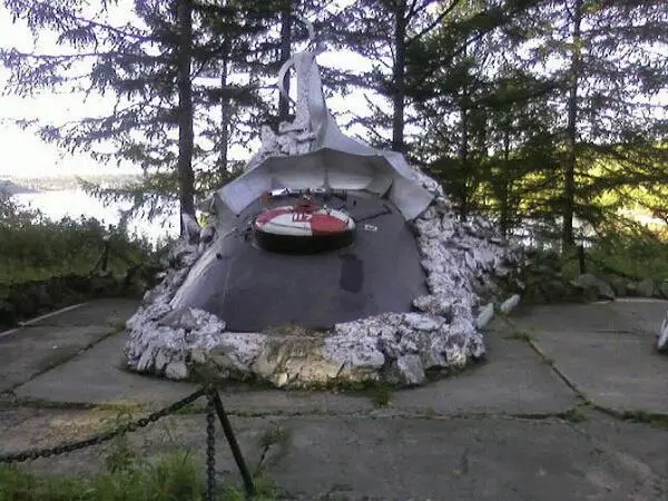 Памятник погибшим подводникам С117 Бухта Постовая Советская Гавань - фото 217