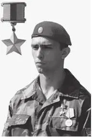 Родился 4 сентября 1976 года в городе Гаврилов Ям Ярославской области Отслужив - фото 12