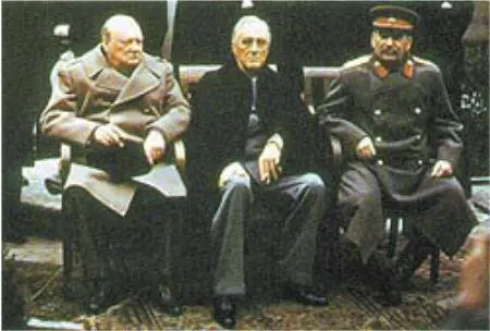Знаменитый снимок сделанный на Ялтинской конференции 1944 года УЧерчилль - фото 180