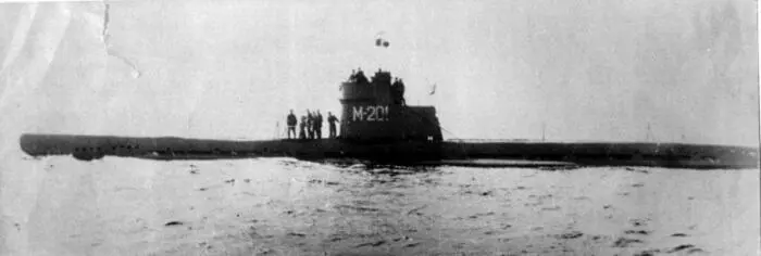 Подводная лодка М201 после перехода на Балтику Подводная лодка Н25 бывшая - фото 307